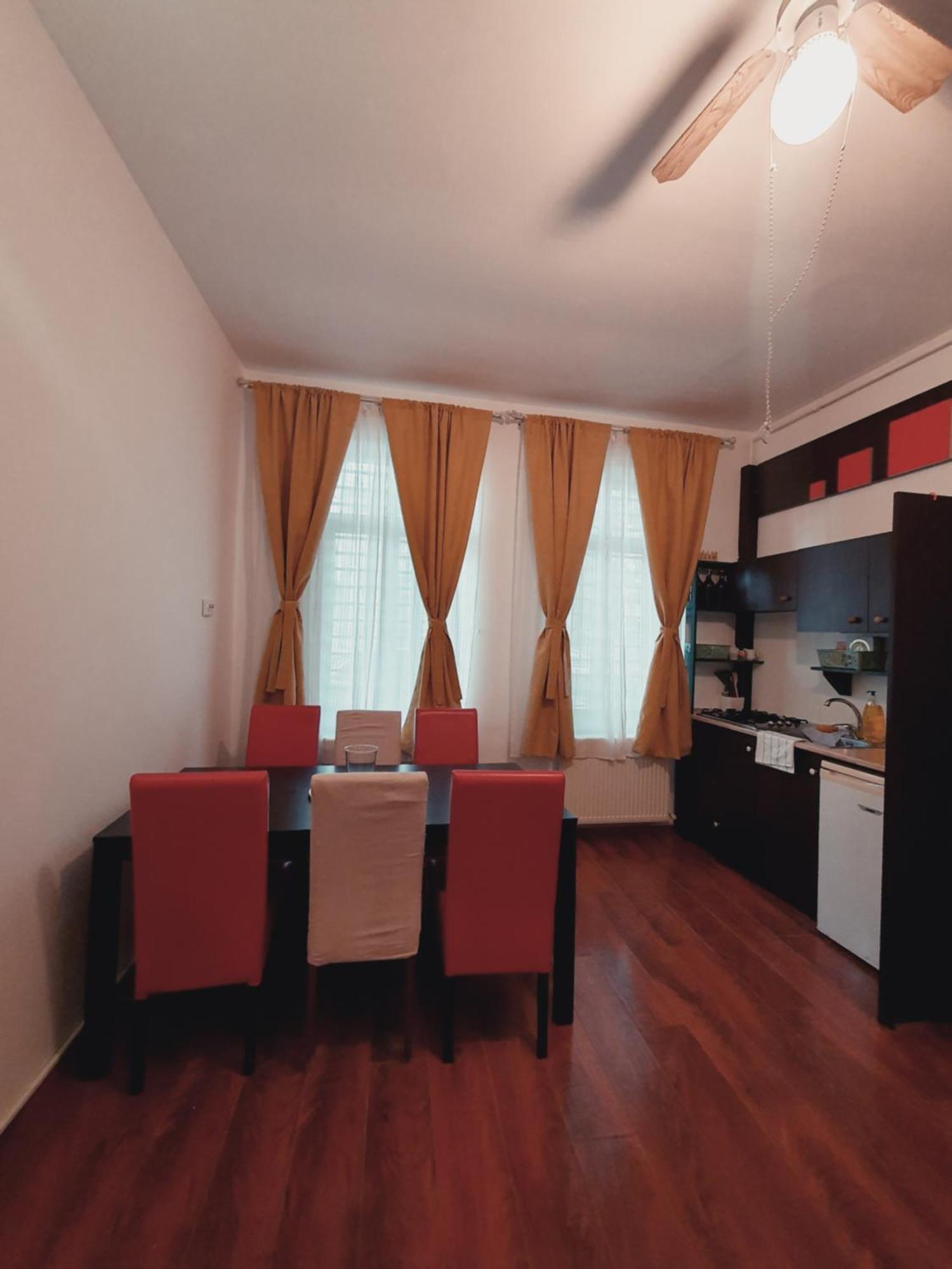 Unirii Guest * Bucureşti
